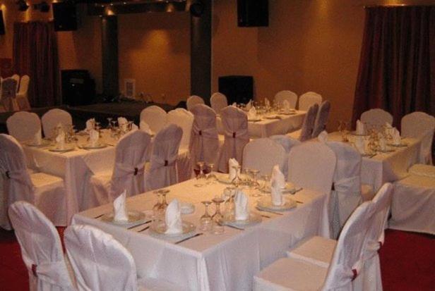 איגומניטסה Selefkos Palace מראה חיצוני תמונה