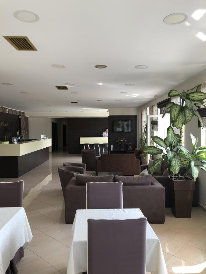 איגומניטסה Selefkos Palace מראה חיצוני תמונה